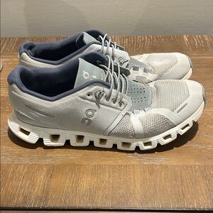 On Running Light Gray Mesh Sneakers
